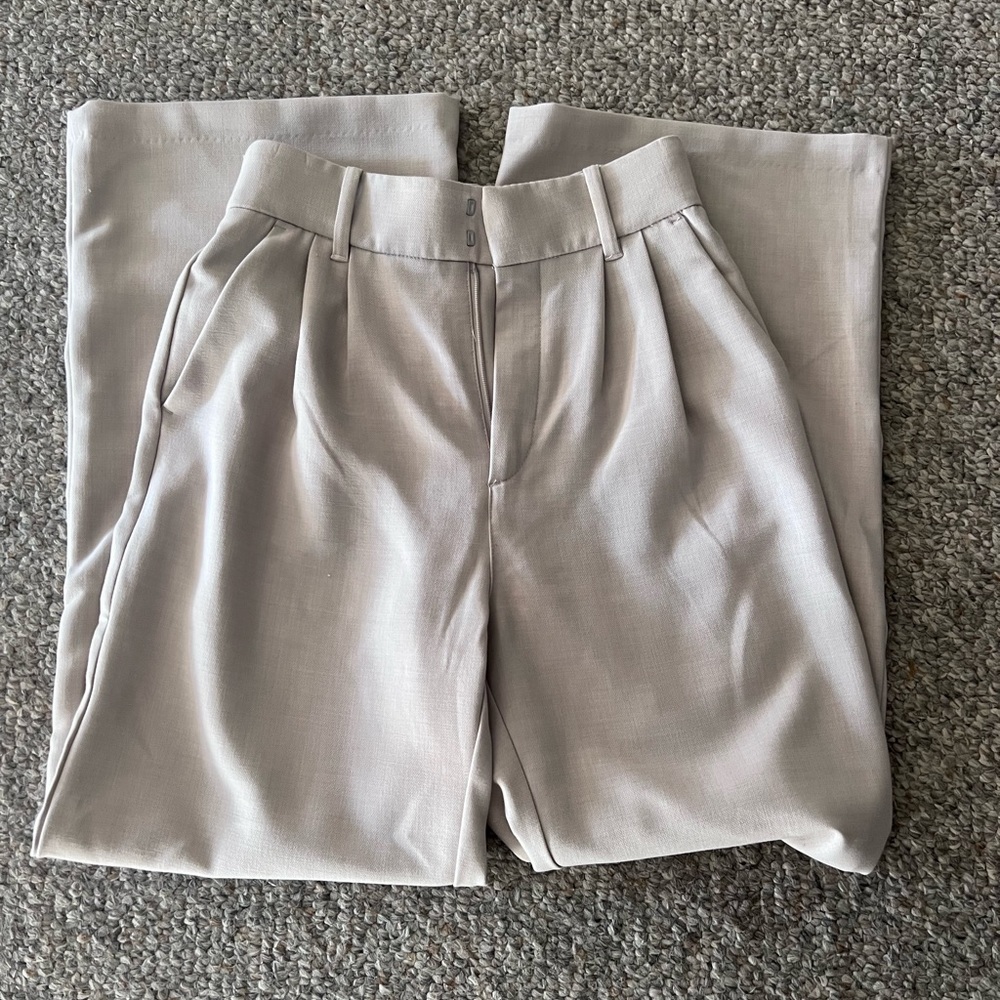 A&F Tailored Pants